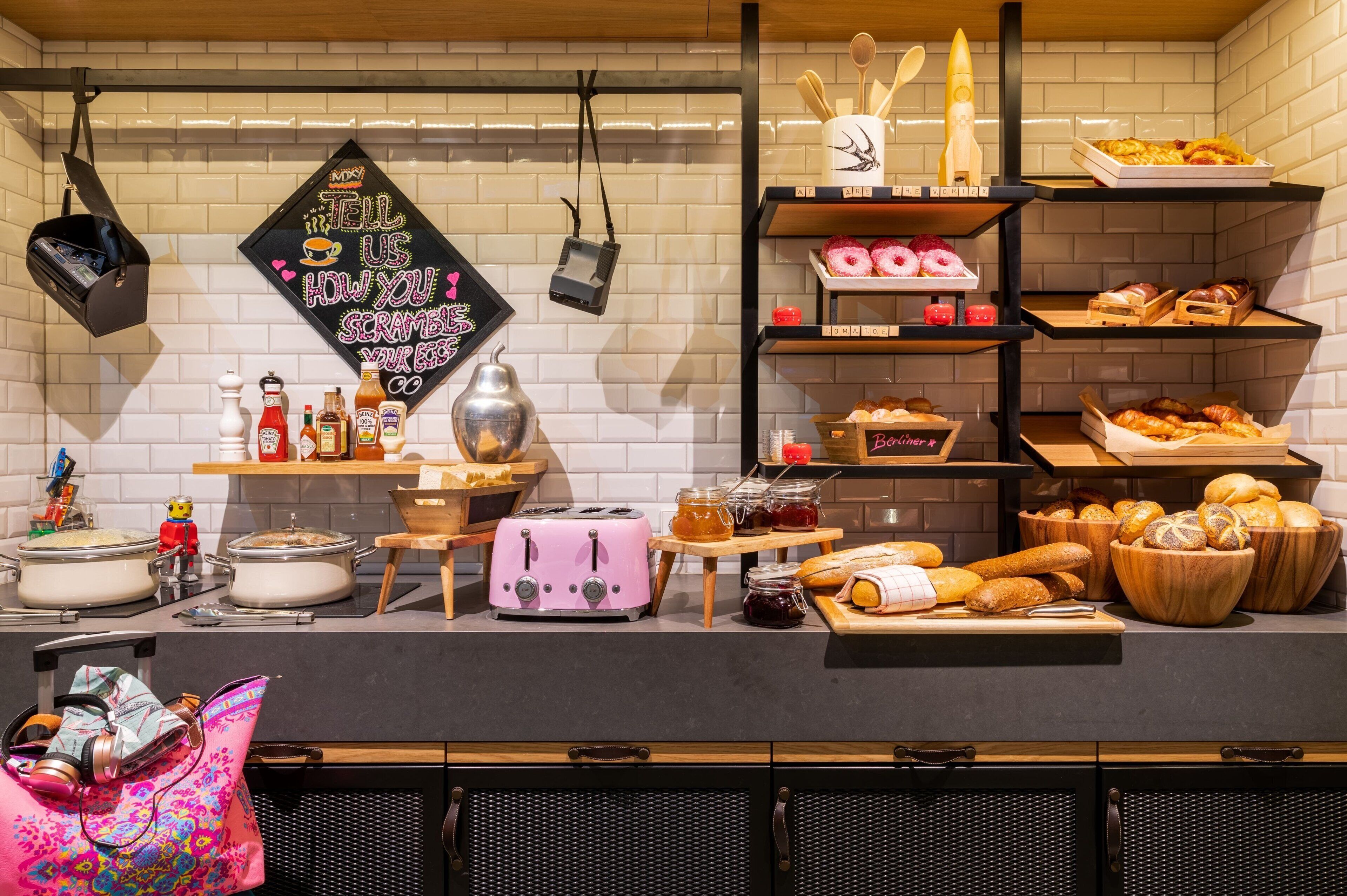 daily continental breakfast (eur 18 per person)