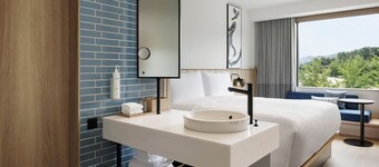 Fairfield By Marriott Hyogo Kannabe Highland