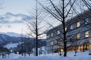 Exterior - Fairfield By Marriott Hyogo Kannabe Highland (Toyooka)