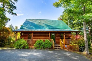 Exterior - Pet-friendly Rustic Cabin w/ Game Room and Deck (Pigeon Forge)