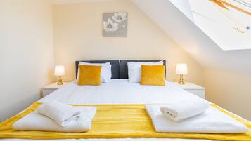 Executive-Apartment, eigenes Bad, Stadtblick | 1 Schlafzimmer