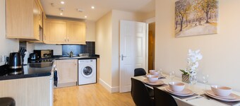 Velvet 1-bedroom Penthouse, Clockhouse, Hoddesdon
