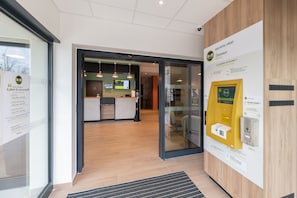 EntrĂ©e de lâhĂ©bergement