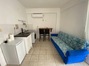 Apartamento luxo, várias camas, para fumantes, vista para o mar