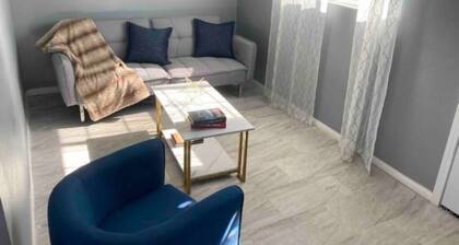 Beautiful Apartment - 10 min to Morongo Casino & Near Highway!