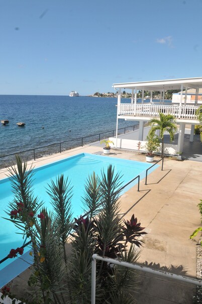 Oceanfront Hotel Room with Pool