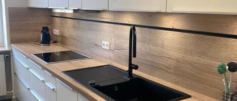 Fridge, oven, stovetop, toaster