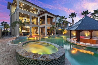 Splash — Largest Private Resort-Style Pool in Destin