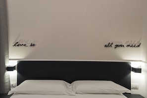 1 bedroom, free WiFi, bed sheets - Five Boutique Rooms - Camera 1 (Naples)
