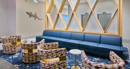 Hyatt House Orlando Airport