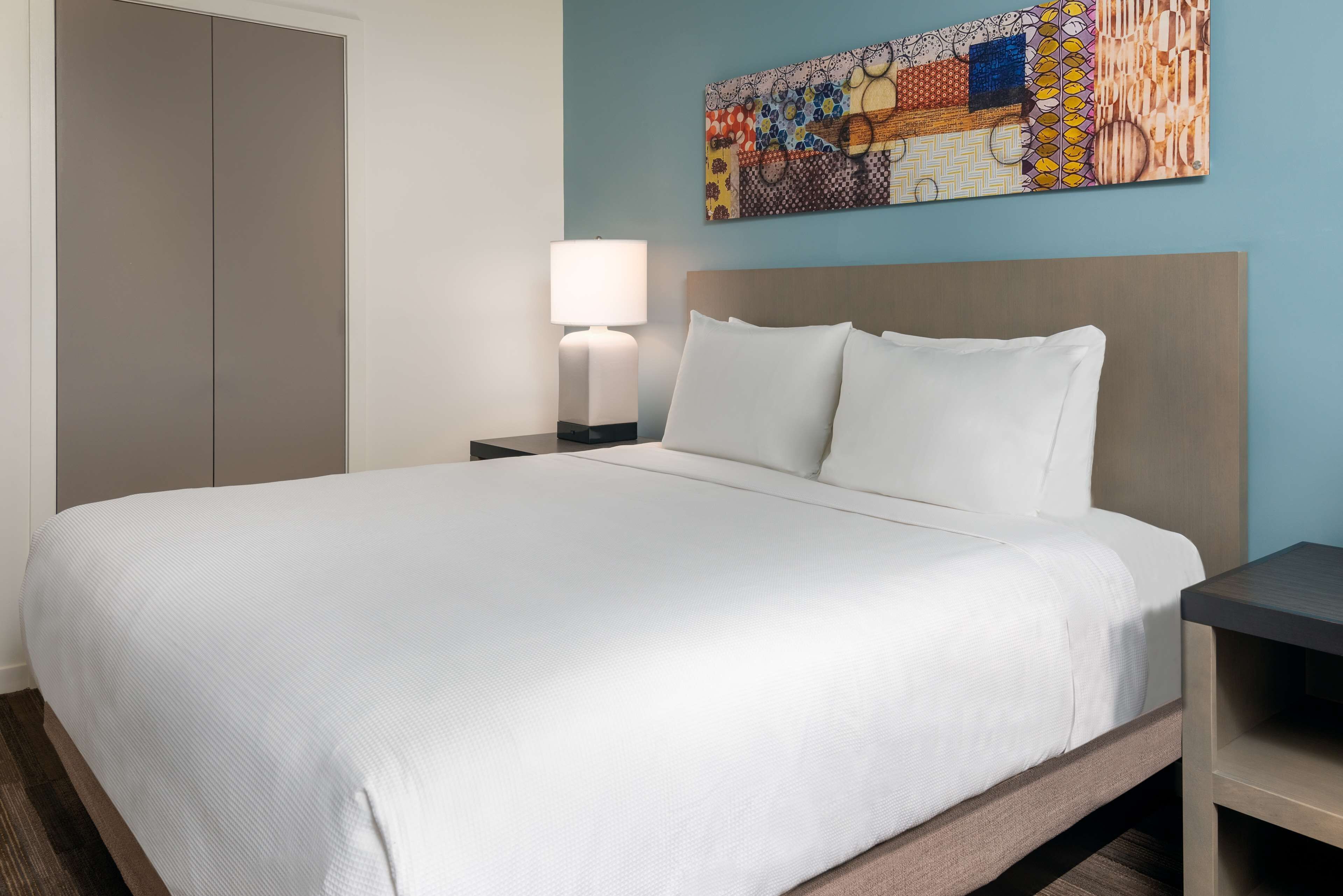 Room, 1 King Bed | Hypo-allergenic bedding available, in-room safe, desk, laptop workspace