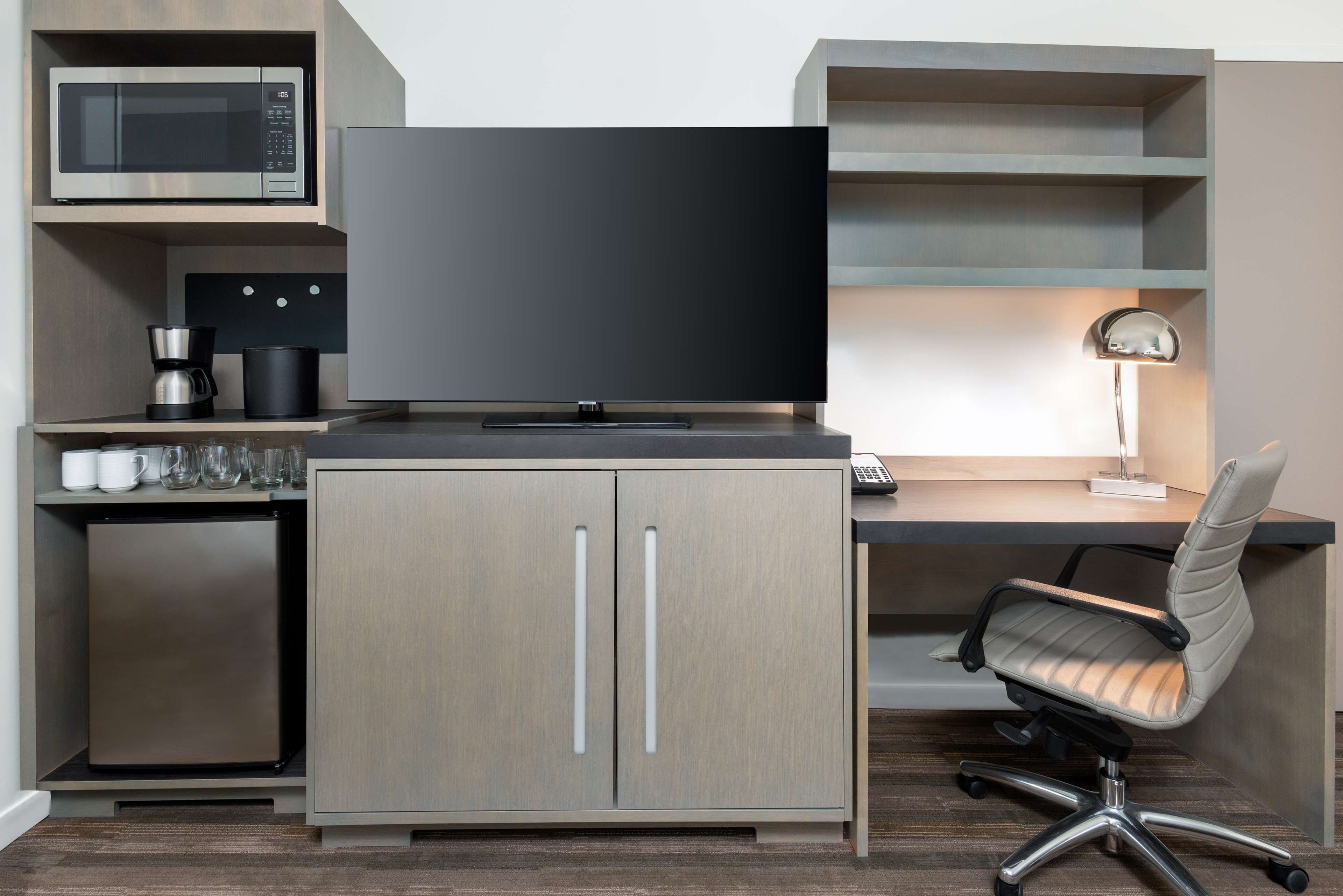 room, 2 queen beds | hypo-allergenic bedding, in-room safe, desk, laptop workspace