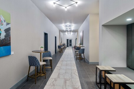 Hyatt House Orlando Airport - Image 41