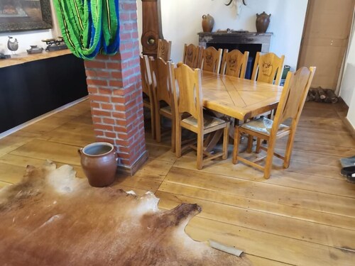 Ancienne ferme rénovée accueillante et atypique