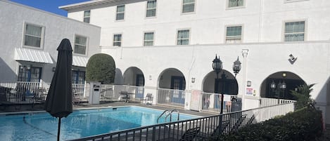 Seasonal outdoor pool