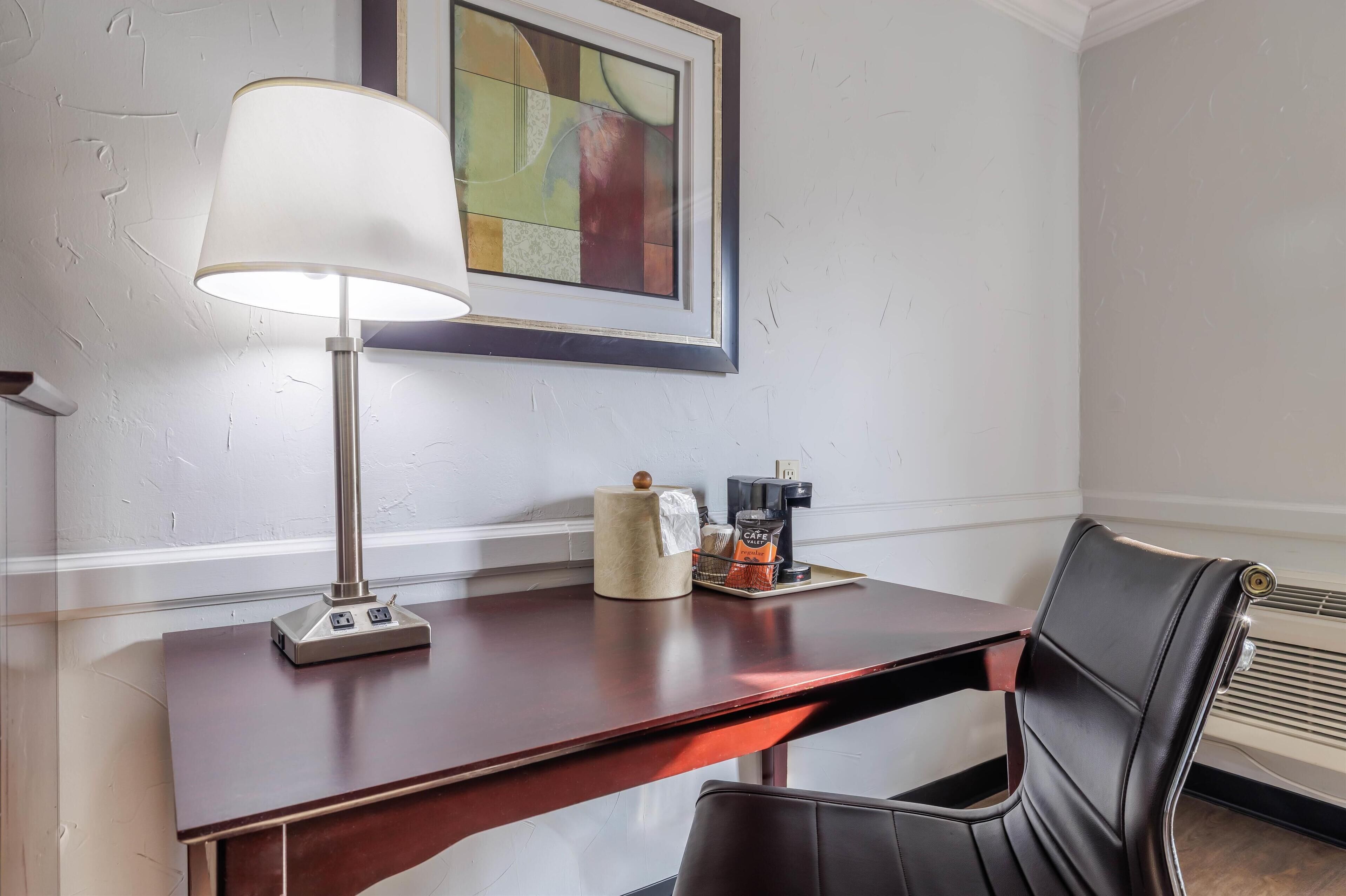 Individually decorated, individually furnished, desk, free WiFi