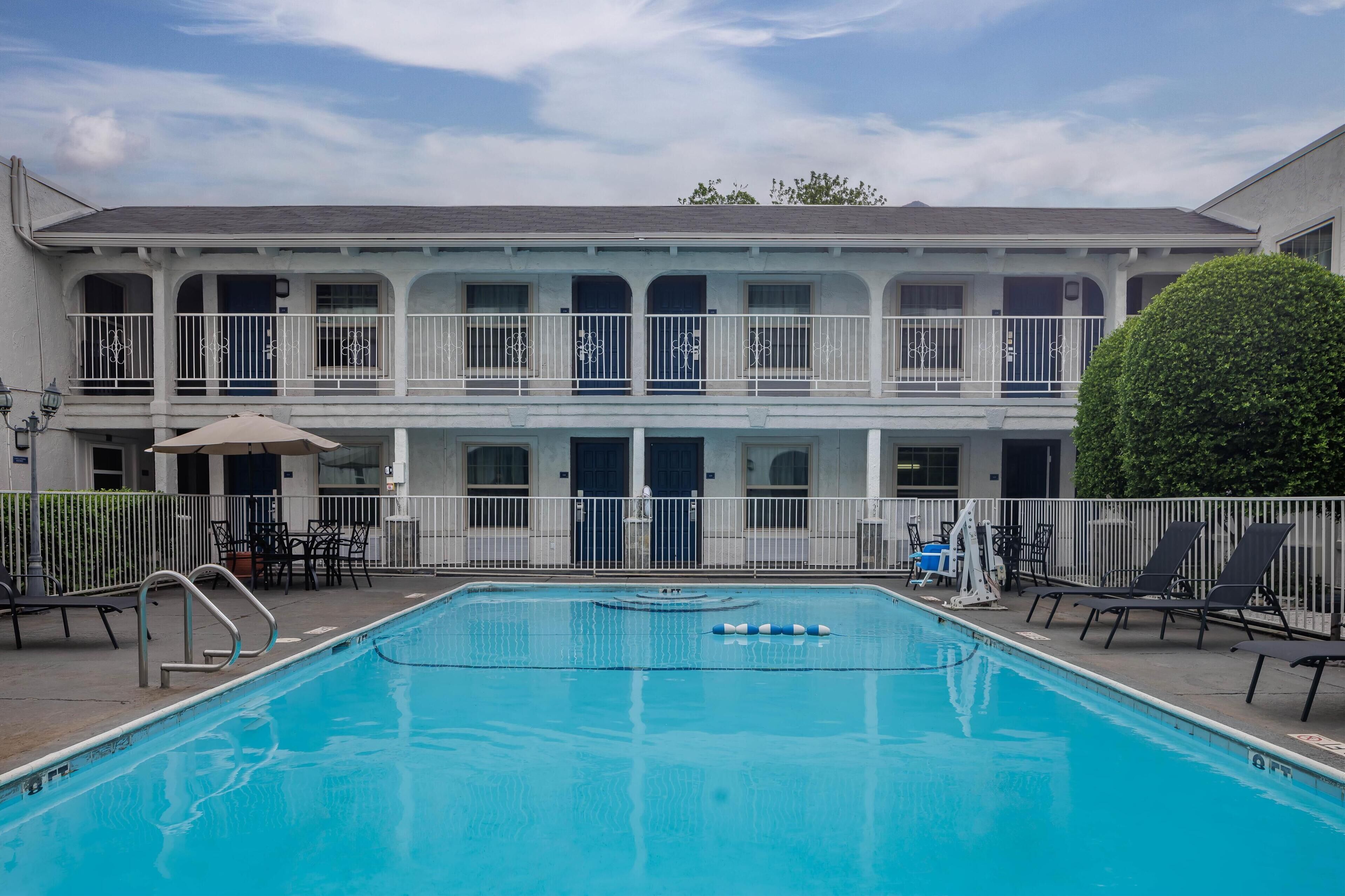 Foto - Studio 6 Suites - Dallas, TX - Downtown