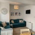 Stunning 3-bed Apartment in Ventnor