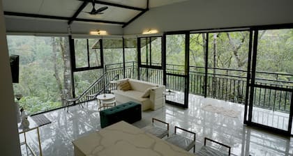 Aura Tree House Villa Farm