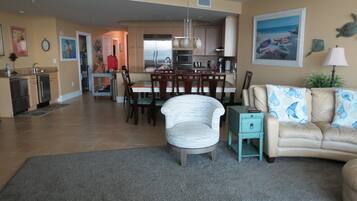 Älytelevisio, DVD-soitin, kirjoja