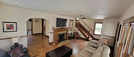 Smart TV, fireplace, table football