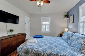 3 bedrooms, iron/ironing board, travel crib, free WiFi