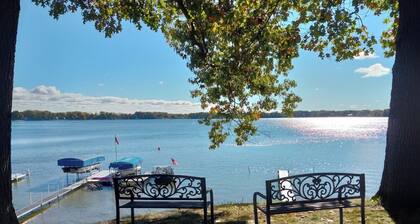 Cozy Cottage on Crooked Lake First Basin