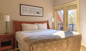 1 bedroom, iron/ironing board, free WiFi, bed sheets - "Serene Spruce" at Solara Resort (Canmore)