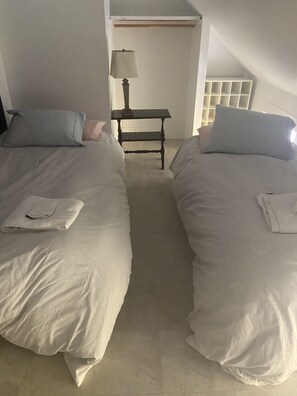5 dormitorios, escritorio, tabla de planchar con plancha y wifi gratis