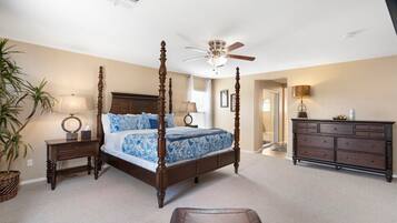 4 bedrooms, desk, iron/ironing board, travel cot