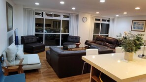 Interior - Spectacular Views Coastline Islands & City - Great Location (Tijuana)