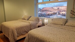 4 bedrooms, desk, iron/ironing board, travel crib - Spectacular Views Coastline Islands & City - Great Location (Tijuana)