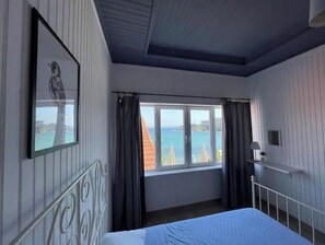 2 Schlafzimmer, Schreibtisch, Bügeleisen/Bügelbrett, kostenloses WLAN