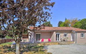 Exterior - Amazing home in St Gervais sur Roubion (St Gervais sur Roubion)