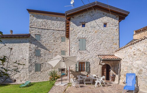 Pet friendly home in Monchio delle Olle