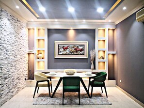 تناول الطعام