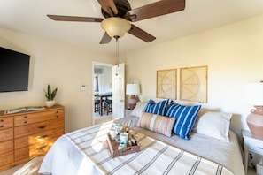 3 bedrooms, in-room safe, iron/ironing board, free WiFi