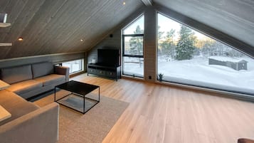 TV connectée, cheminée