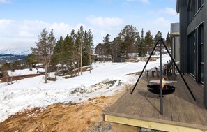 Outdoor dining - 4 bedroom lovely home in Rauland (Rauland)