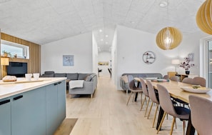 Dining - Beach front home in Hadsund with sauna (Hadsund)