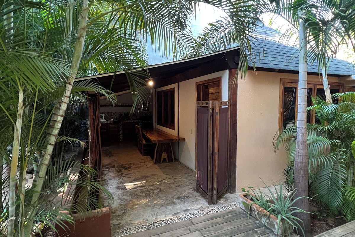Family Bungalow, Kitchenette, Garden View | Premium bedding, down duvets, desk, laptop workspace