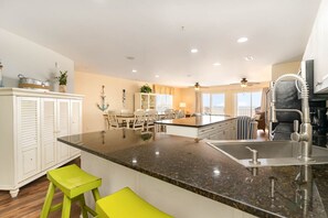 Interior - Oceanfront 3400 sqft Penthouse Luxury 7BR End Unit (North Myrtle Beach)