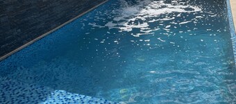 Lovely luxury villa with swimming pool