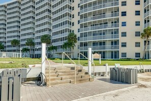 Condo (Crystal Sands Beach Elegance) | Exterior