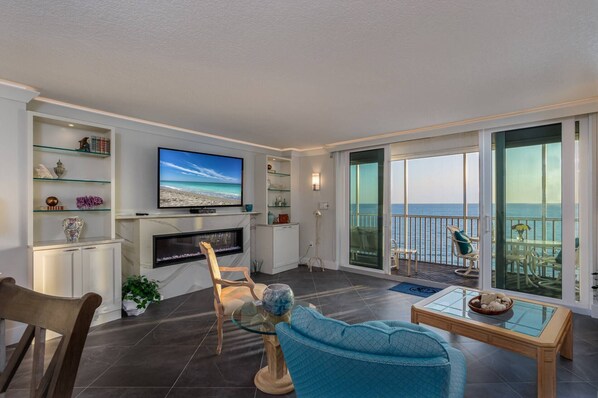 Condo (Crystal Sands Beach Elegance) | Exterior