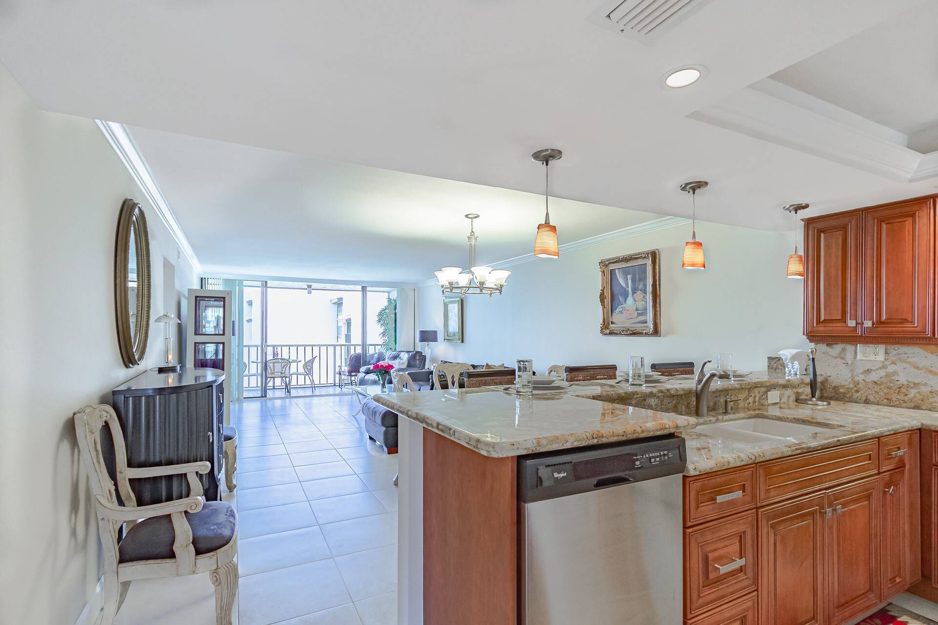 SIESTA NC-209 W530×D605×SH385×H755mm Outer Banks Carova, NC 3+ Bedroom Vacation Rentals by Sun Realty