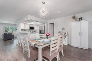 House (Playful Dolphins Pool Home) | Exterior - Playful Dolphins Pool Home (Venice)