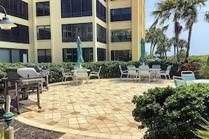 Condo (Island Reef Bayside With Private Beac) | Exterior
