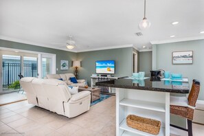 Condo (Crystal Sands & Seahorses Beach Villa) | Exterior - Crystal Sands & Seahorses Beach Villa (Siesta Key)