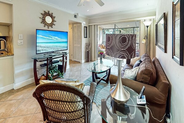 Condo (White Sands & Seashells, 1 BR 2nd Fl.) | Exterior